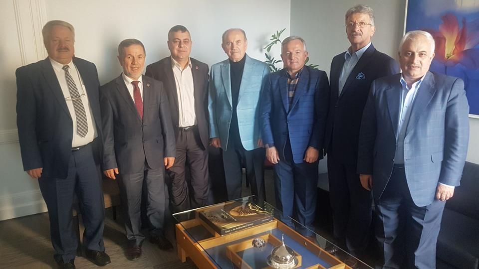 Topbaş'a,Hem Teşekkür,Hem Veda Ettiler.